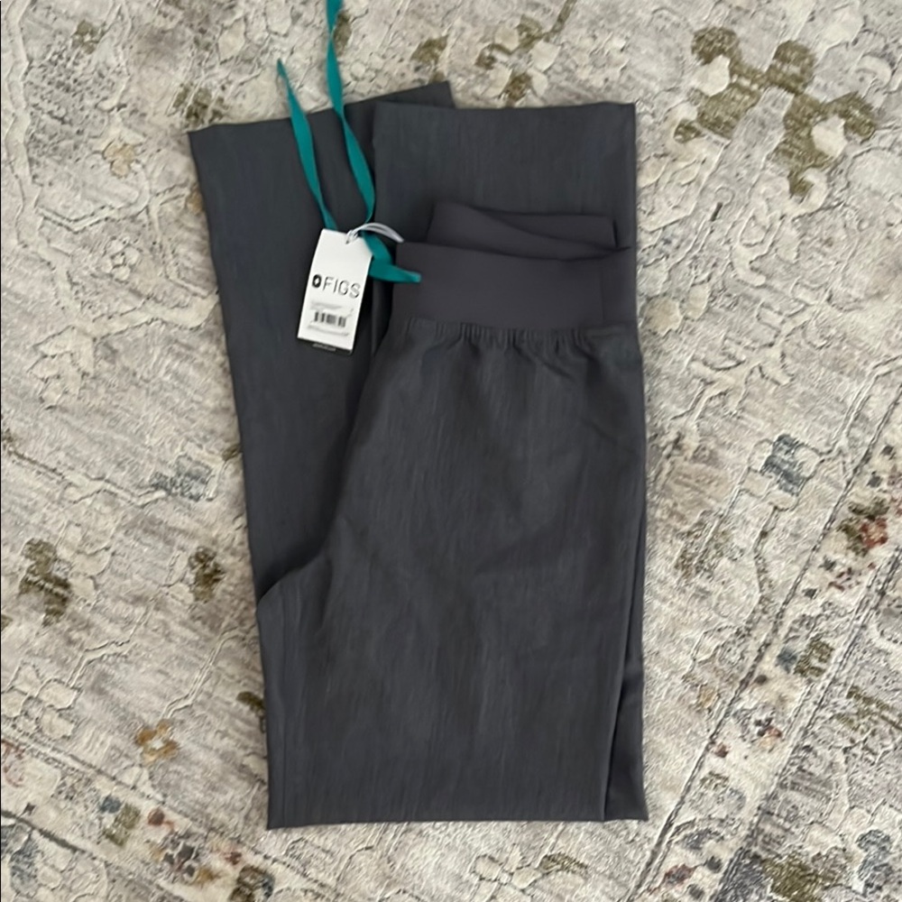 Figs Livingston High Waisted Graphite Scrub Pants